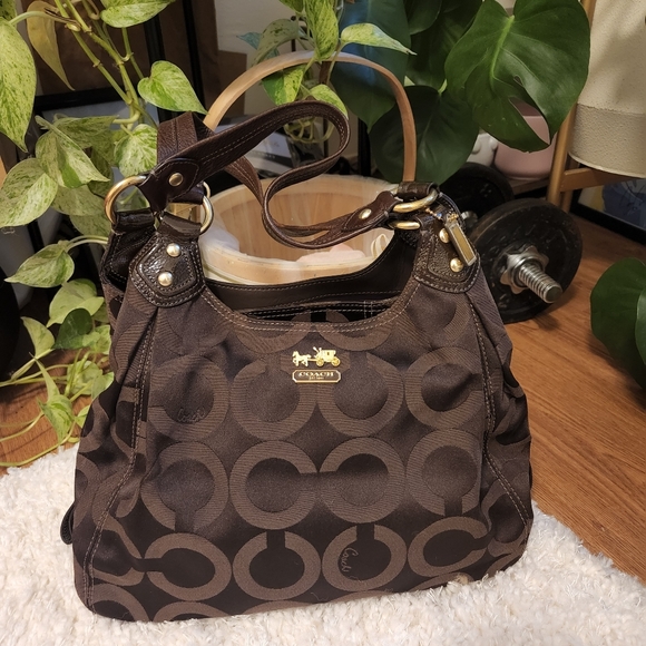 Coach Signature Archive Bag - Picture 1 of 11